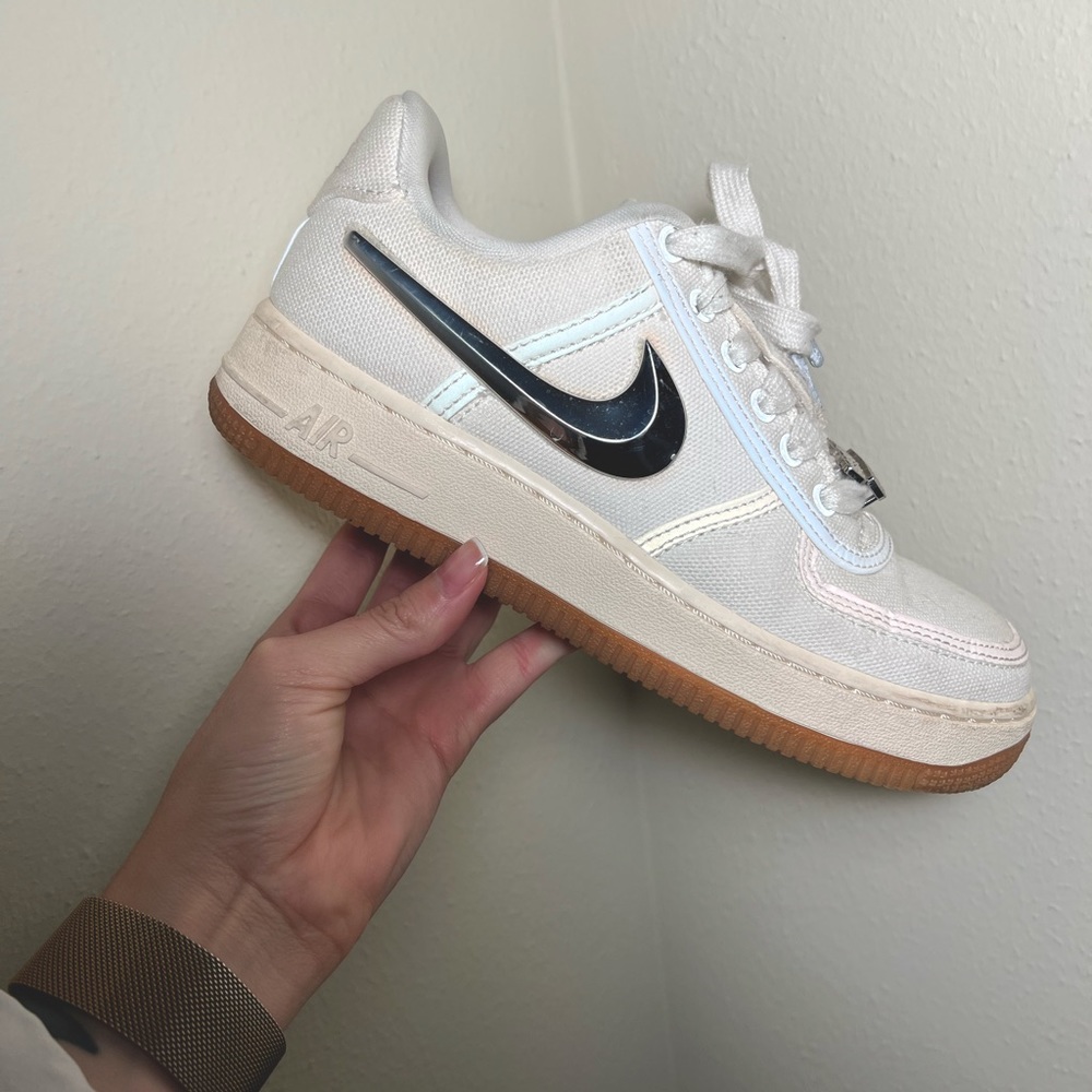 Travis Scott Air Force 1’s